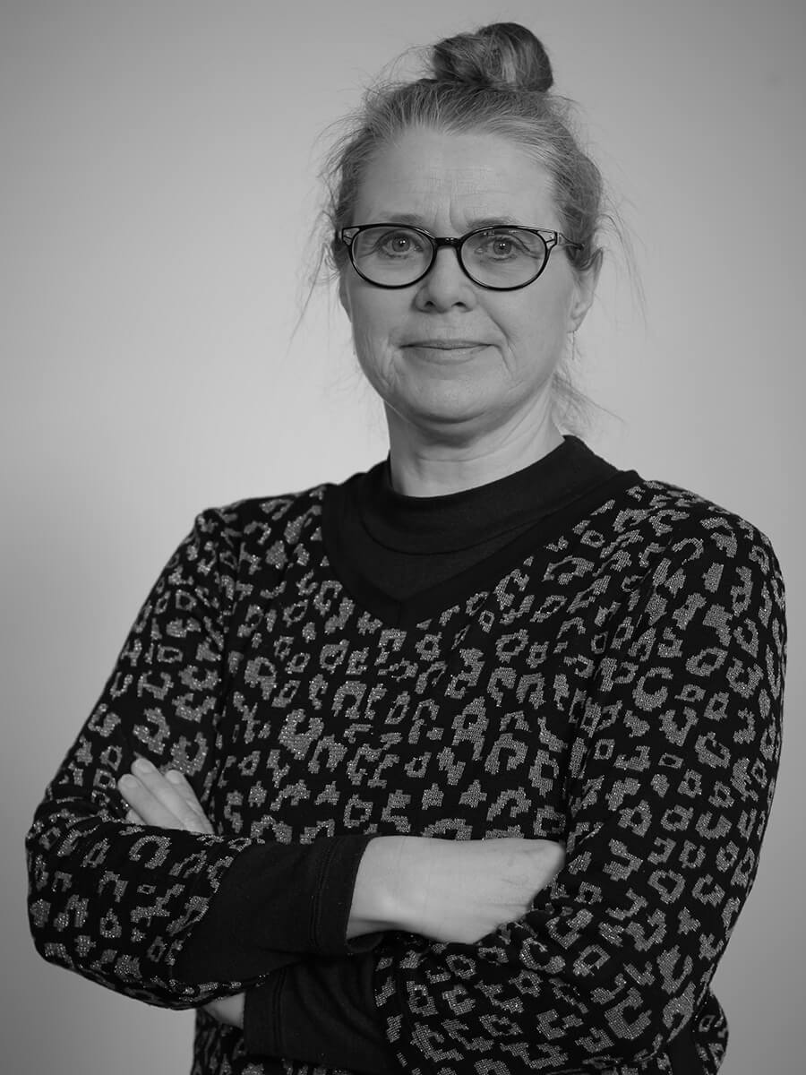 Mariele Preker - Accountant